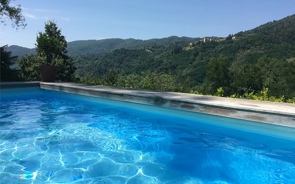 LaGioiella_Tuscanyspirits_pool_slider_2